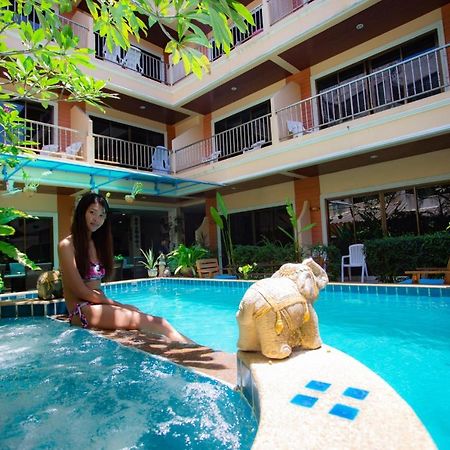 Seven Seas Hotel Patong Exterior foto