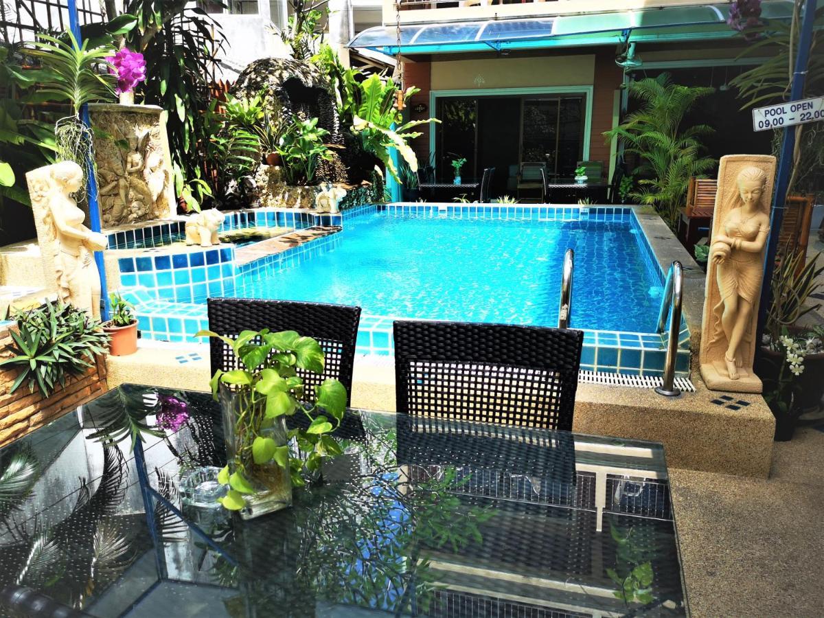 Seven Seas Hotel Patong Exterior foto
