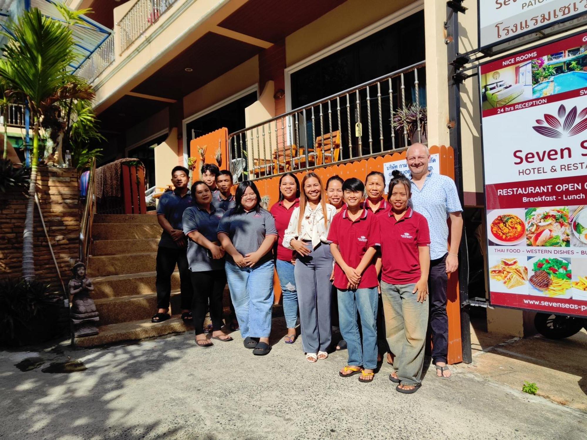 Seven Seas Hotel Patong Exterior foto